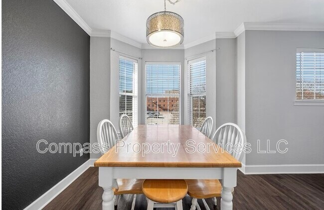 Building Photo - 600 Bagby Avenue Apt #3E