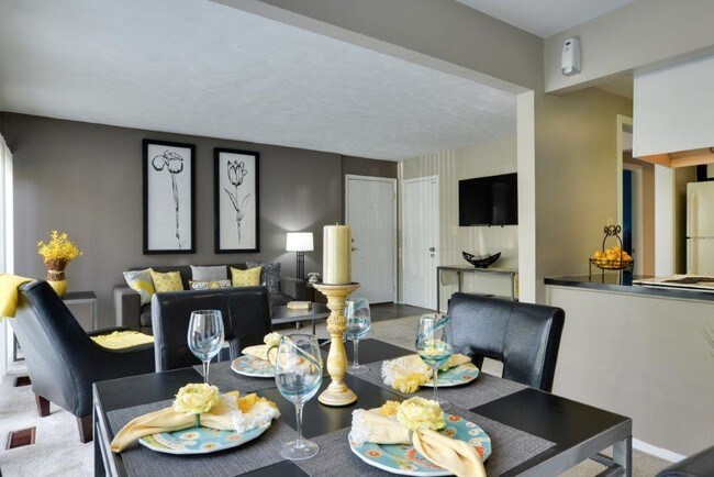 The Colony At Towson Apartments Townhomes Md Building Photo The Colony At Towson Apartments Townhomes