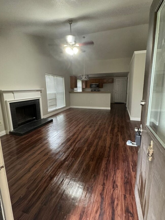 Building Photo - 7701 Calypso Dr