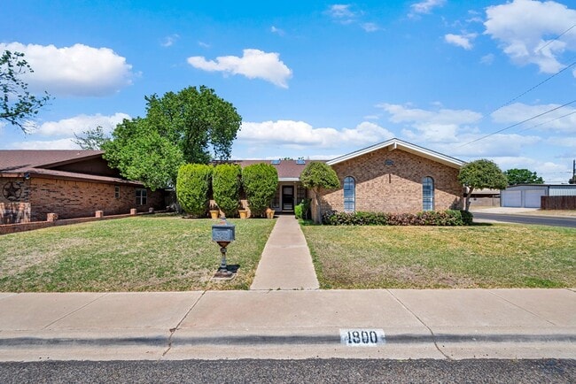 Foto del edificio - 1800 W 23rd St