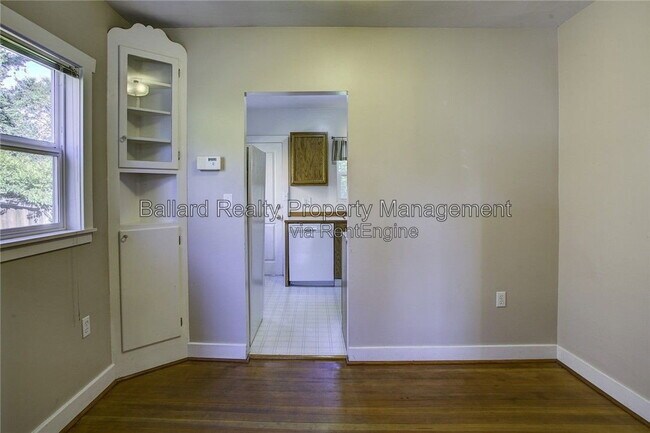 Foto del edificio - 7738 14th Ave NW