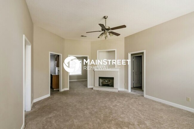 Building Photo - 3 Bedroom Pet-Friendly Home in Memphis, TN with Main Street Renewal