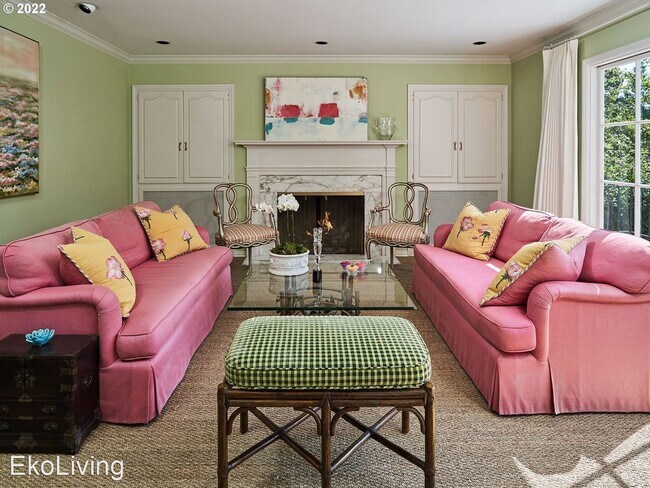 Foto del edificio - 4 br, 3 bath House - 4901 SW Humphrey Park...