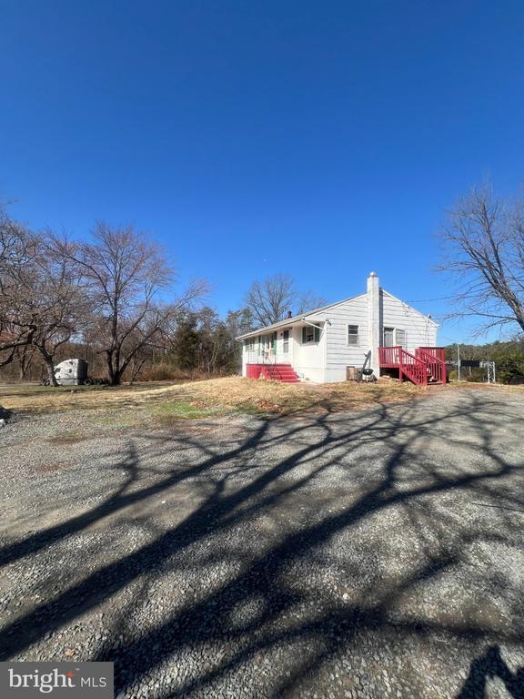 Building Photo - 7297 Jacksonville Ave