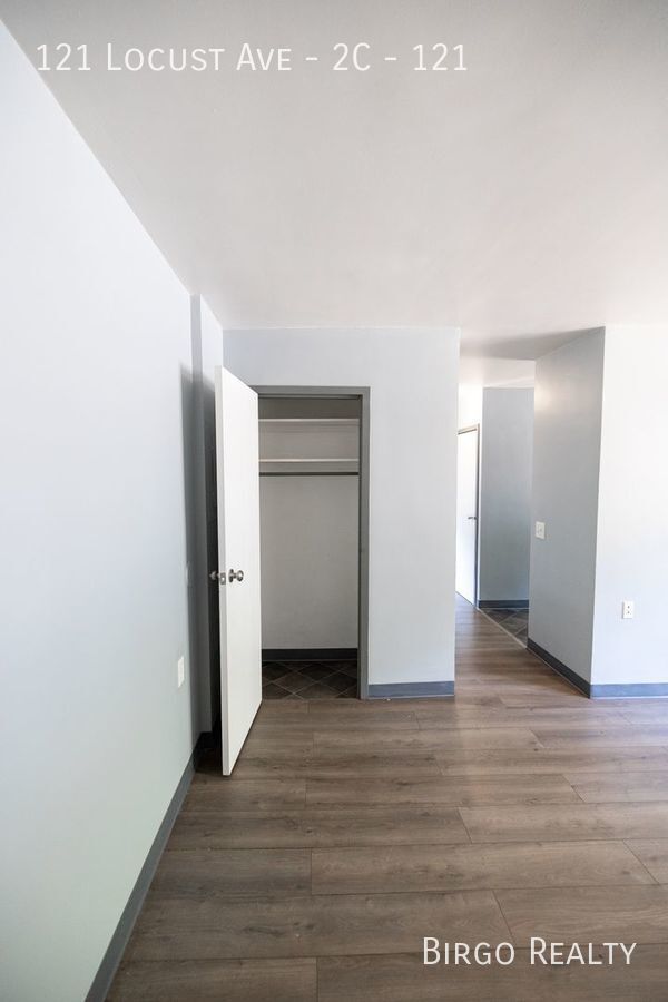 Foto del edificio - $300 Security Deposit and 1 Month Free for...