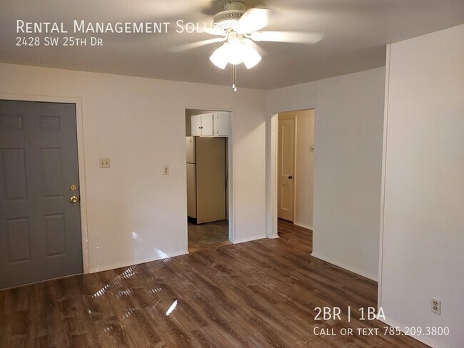 Foto del edificio - *NEAR WASHBURN UNIVERSITY CAMPUS* 2428 SW ...