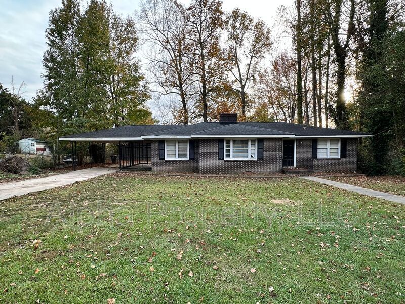 Primary Photo - 4 Brownwood Dr