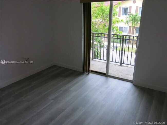 Building Photo - 11220 SW 230th Ter