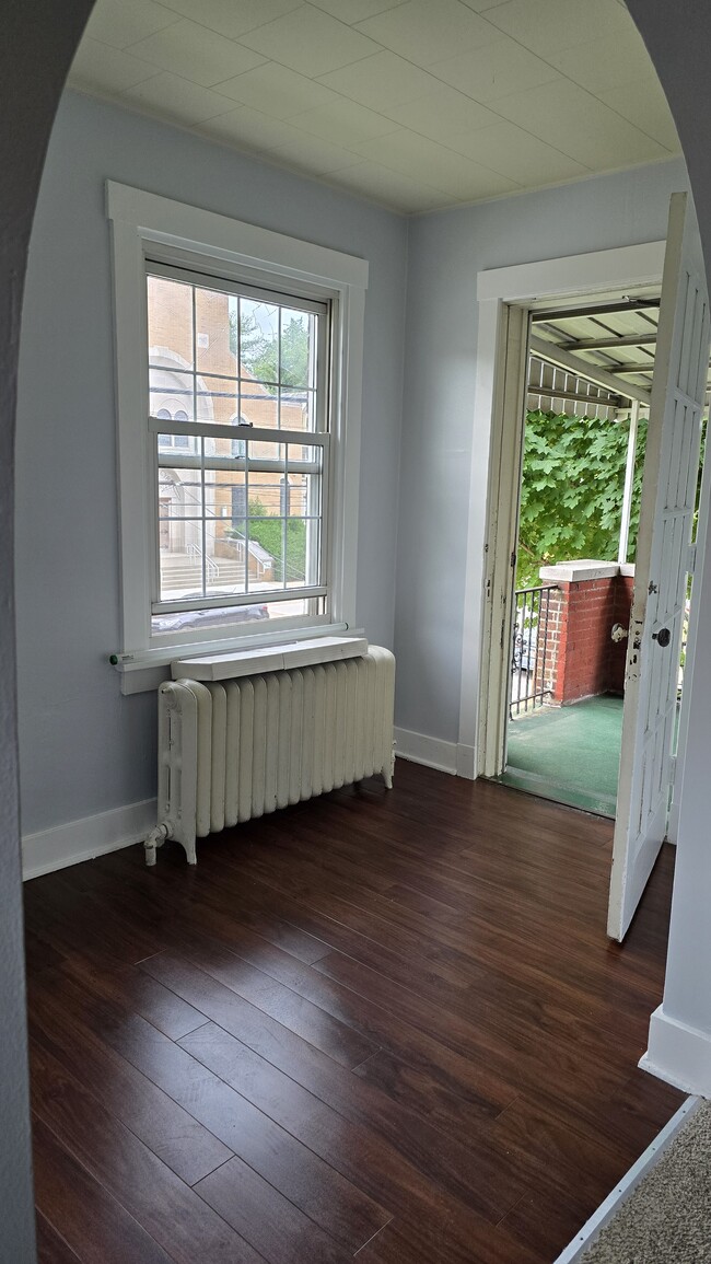 Extension to living room - 3845 Brighton Rd