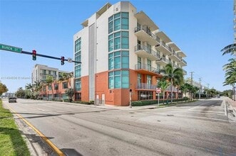 Building Photo - 2100 Van Buren St
