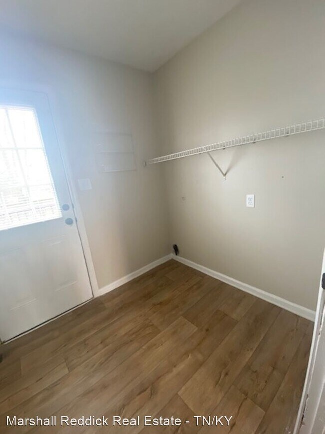 Foto del edificio - 3 br, 1.5 bath House - 221 New Gritton Ave