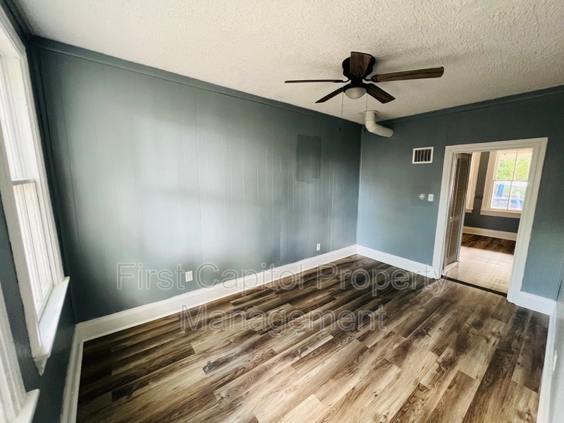 3 Stoner Ave, Hanover, PA 17331 Condo for Rent in Hanover, PA