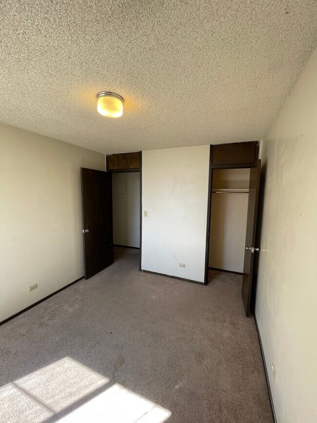 Foto del edificio - Upper Level 2 Bedroom 1 Bath