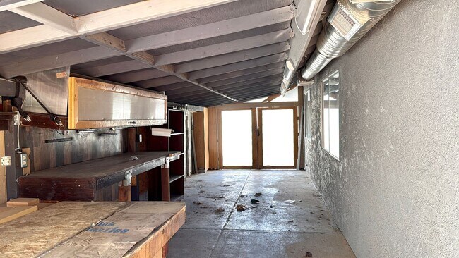 Foto del edificio - NO HOA!!!  Single Story Home with 4 Bedrooms - Remodeled! Beautiful Backyard! Extra Storage Space...