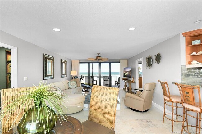 Foto del edificio - 2375 NE Ocean Blvd