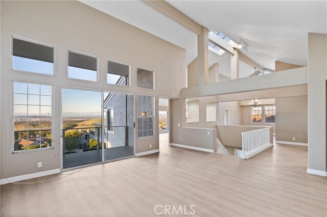 Foto del edificio - 6 Saros