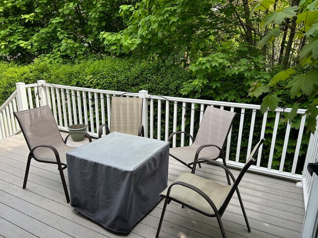 Foto del edificio - 121 Bedford St