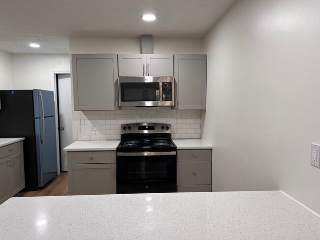 Building Photo - 5848 Lanier Blvd