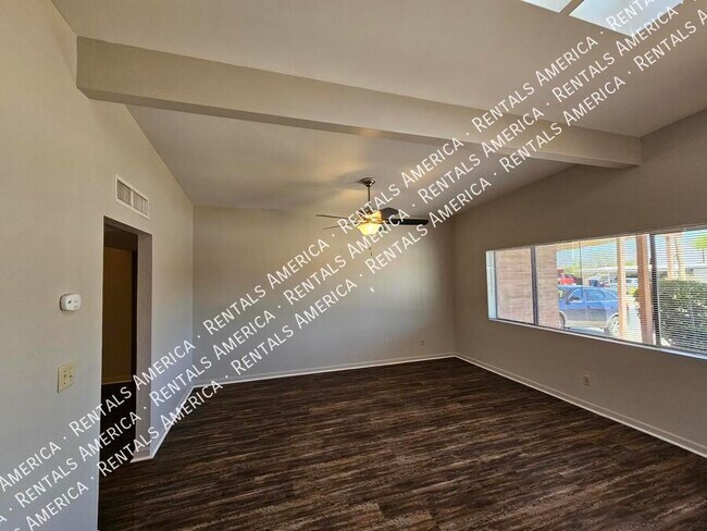 Foto del edificio - 8340 E Vicksburg St