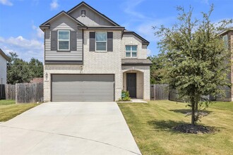 Building Photo - 116 Benmyrtle Trl