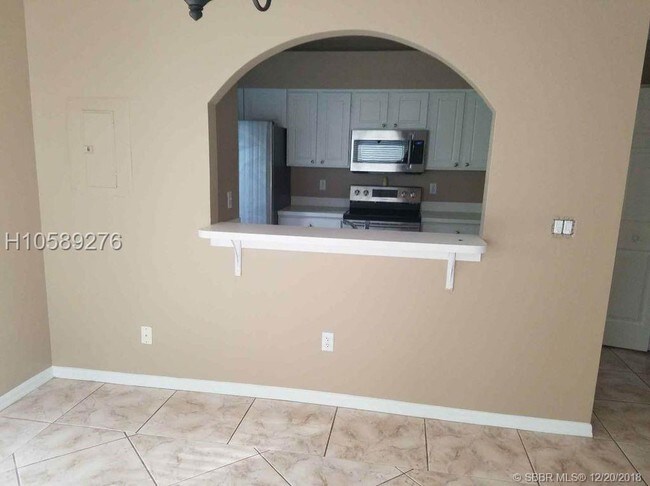 Foto del edificio - 18102 Paradise Point Dr