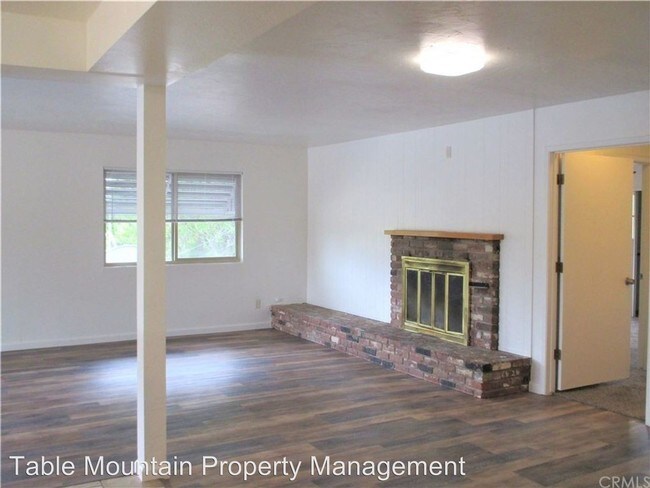 Building Photo - 5 br, 3 bath House - 2914 Foothill Blvd
