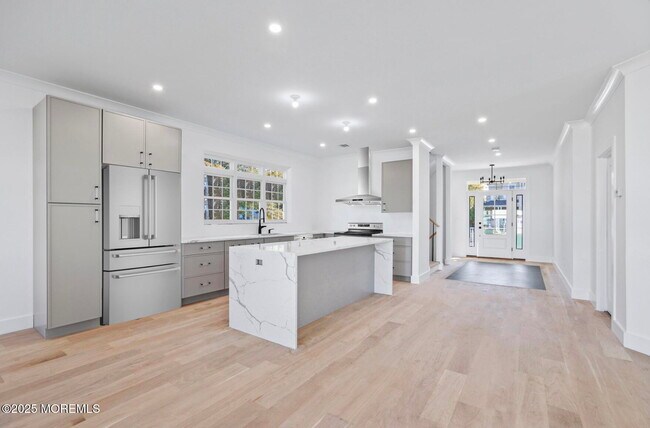 Foto del edificio - 169 Chelsea Ave