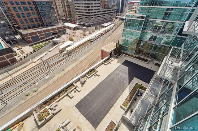 Foto del edificio - 1700 Bassett St