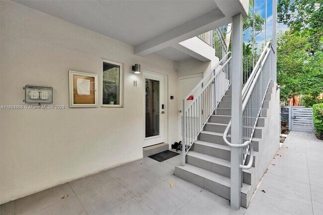 Building Photo - 740 Meridian Ave