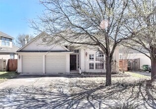 Building Photo - 1917 Maize Bend Dr