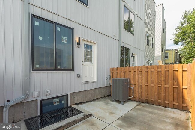 Foto del edificio - 1517 N 9th St