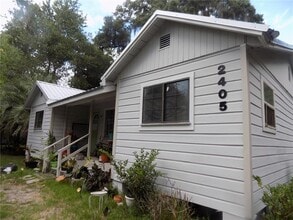 Building Photo - 2405 NE 70th Terrace