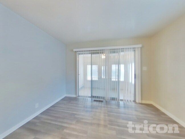 Foto del edificio - 2340 Logan Way