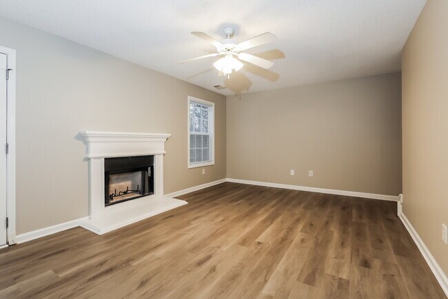 Foto del edificio - 615 Beddick Ln