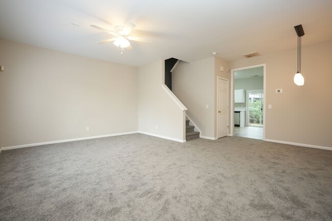 Building Photo - 8065 Stoneham Ct