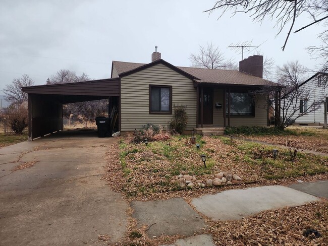 Building Photo - 156 N 1150 W