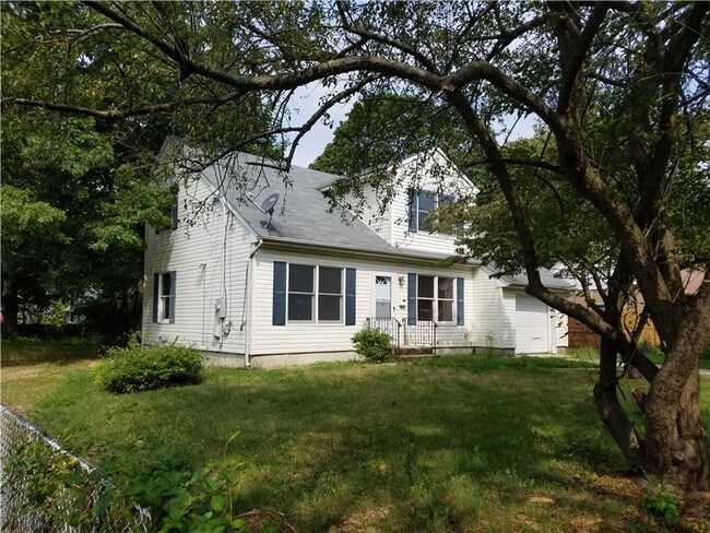 Building Photo - 1122 Udall Rd
