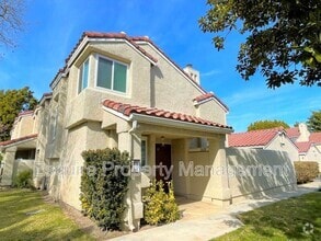 Building Photo - 2429 Calle Cita