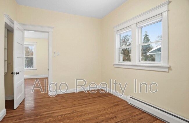 Foto del edificio - 308 E 39th St