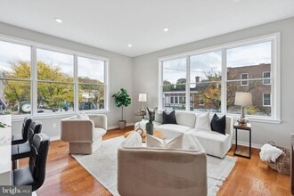 Building Photo - 100 Forrest Ave