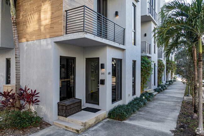 Entrance - Taho Flagler Townhomes