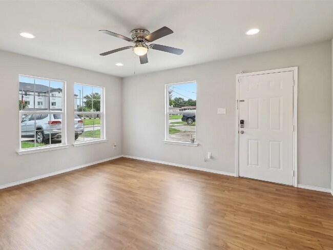 Foto del edificio - 12824 Seagoville Rd