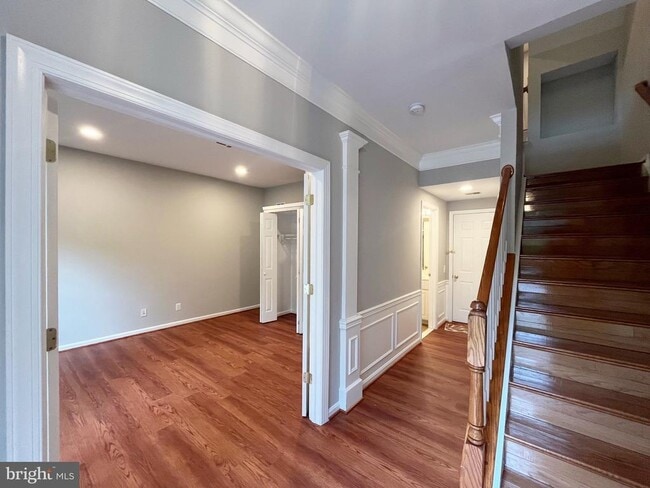 Building Photo - 4996 Centreville Farms Rd