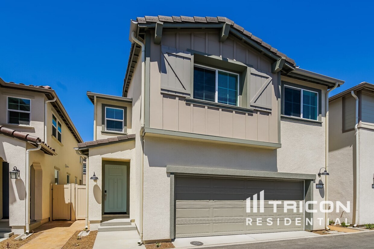 Foto principal - 31657 Luther Dr