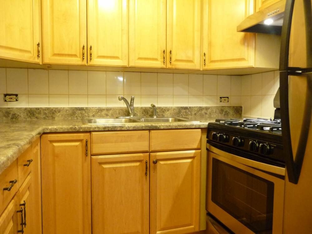 Foto principal - 7929 W Grand Ave