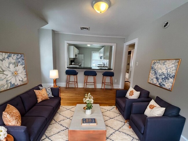 Foto del edificio - 1226 Wendell Ave