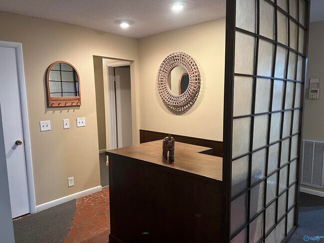 Foto del edificio - 701 Fagan Springs Dr SE