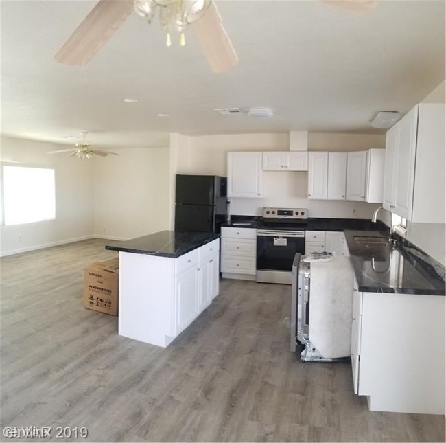 Building Photo - 4 br, 2 bath House - 5111 Sunland Ave
