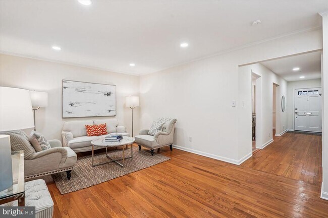 Foto del edificio - 1605 Dunterry Pl