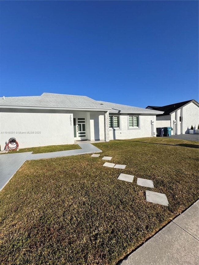 Photo - 20521 SW 125th Ave House